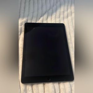 Space Gray 2018 Apple 9.7 Inch Ipad